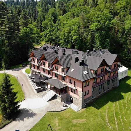 Hotel Salamandra Hoczew Exteriér fotografie